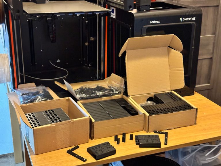 Seryjna produkcja na drukarkach 3D – czy to się opłaca?